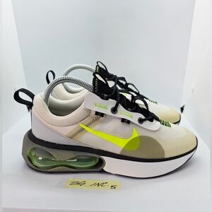 Nike Air Max GS Shoes Summit White DA3199-102 Youth sz 6Y / Women's sz 7.5